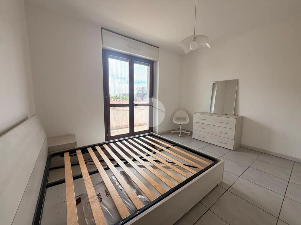 Magamistoad - 2-Bedroom Apartment with Balcony in Torino