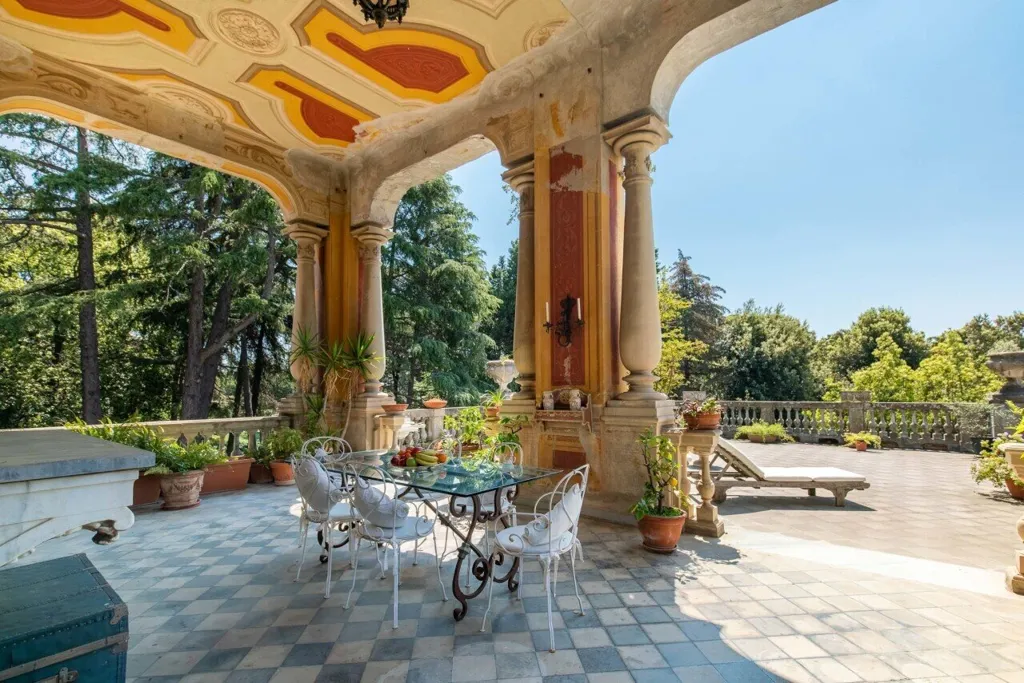 Terrasse - Noble Apartment with Private Chapel in Genoa