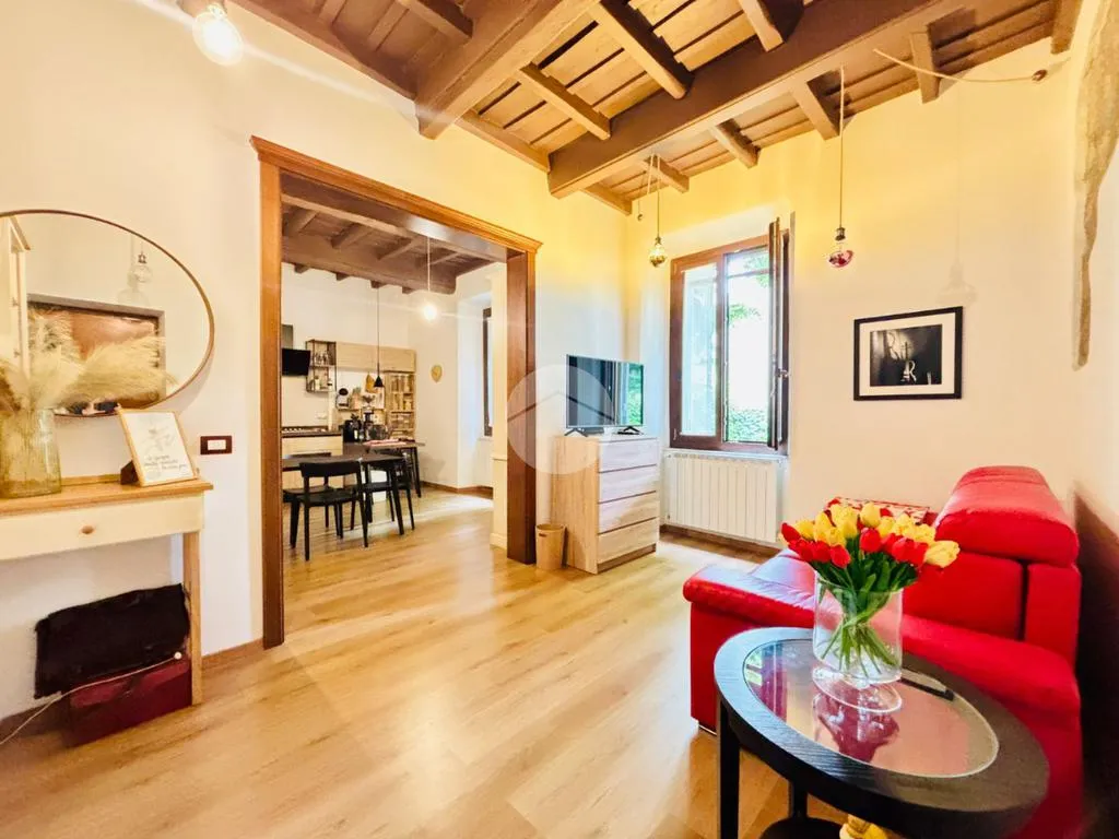 Séjour - Rear-Facing Apartment with Garden in Viterbo