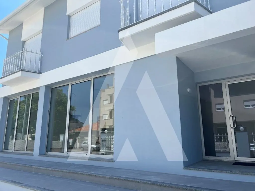 Välivaade - Luxury Villa with Construction Feasibility in Aveiro