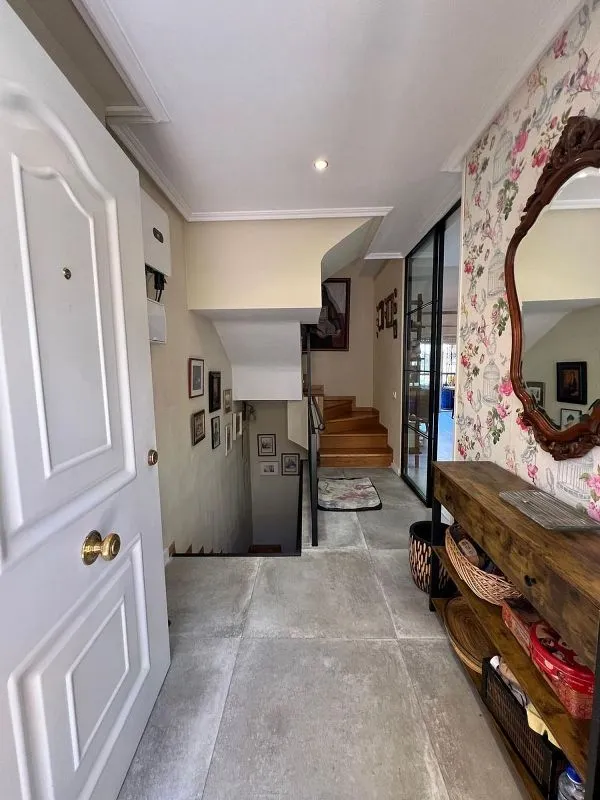 Esik - Terraced Chalet with Garden in Alalpardo