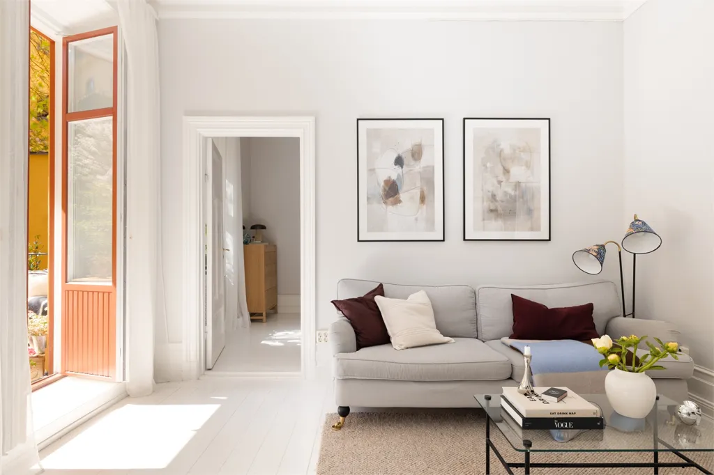 Living Room - Charming 2-Bedroom Flat with Garden in Vasastan