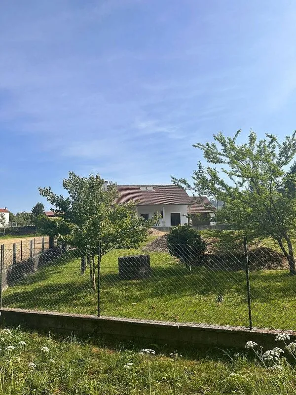 Aed - Chalet with Terrace in Rois