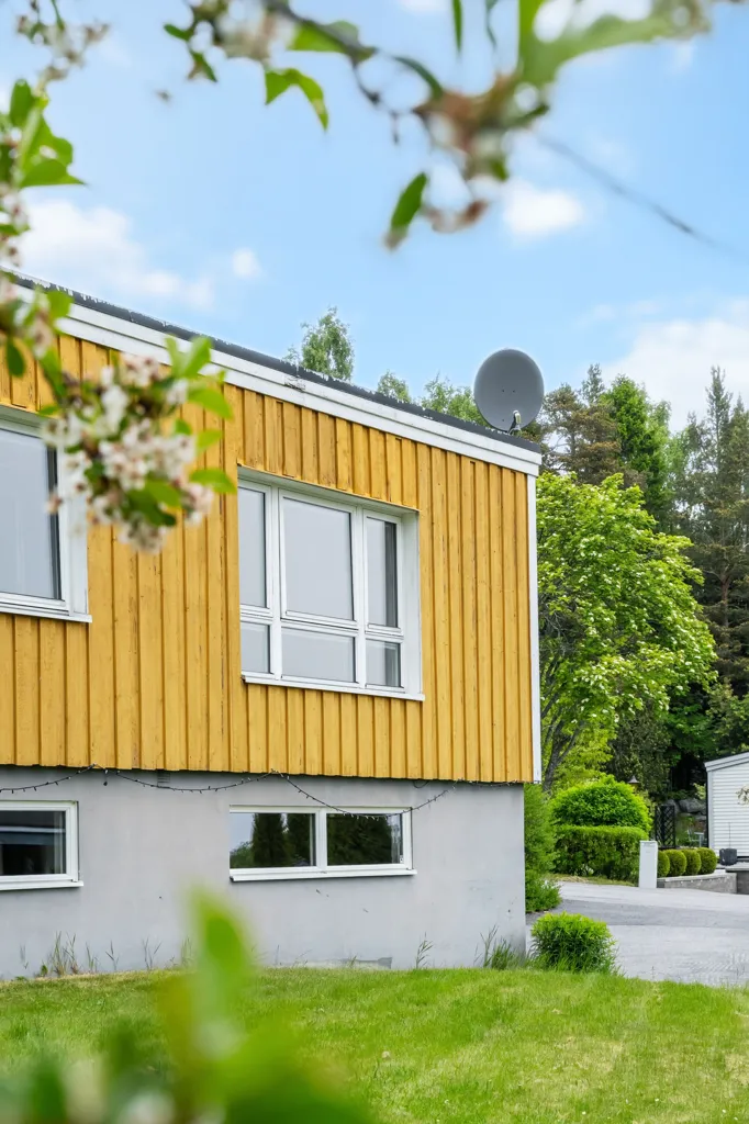 Välivaade - Villa with Sea View in Övre Bredsand