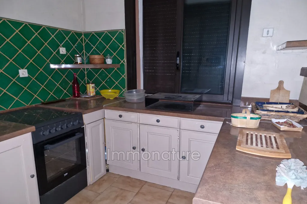 Cuisine - Villa à Remettre au Goût du Jour avec Jardin à Laroque