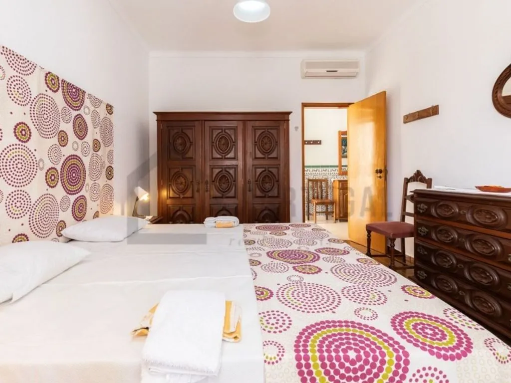 Chambres - Villa with 7 Apartments in Manta Rota