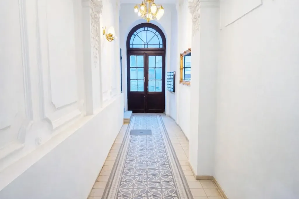 Ingresso - Apartment with Private Outdoor Space in 17th District, Vienna