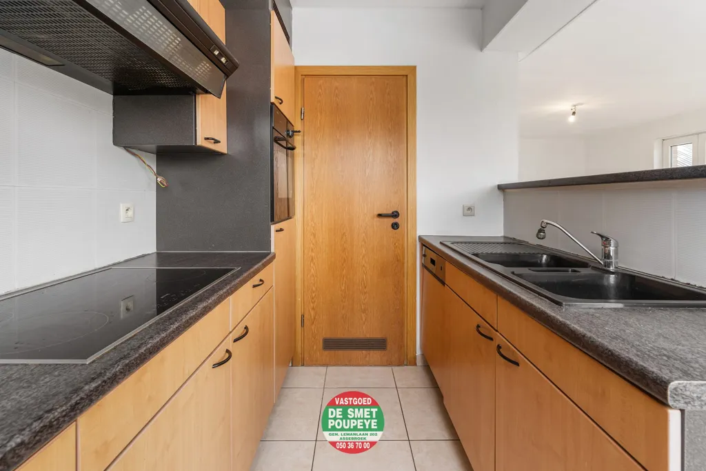 Cucina - Corner Apartment with Private Garden in Beernem
