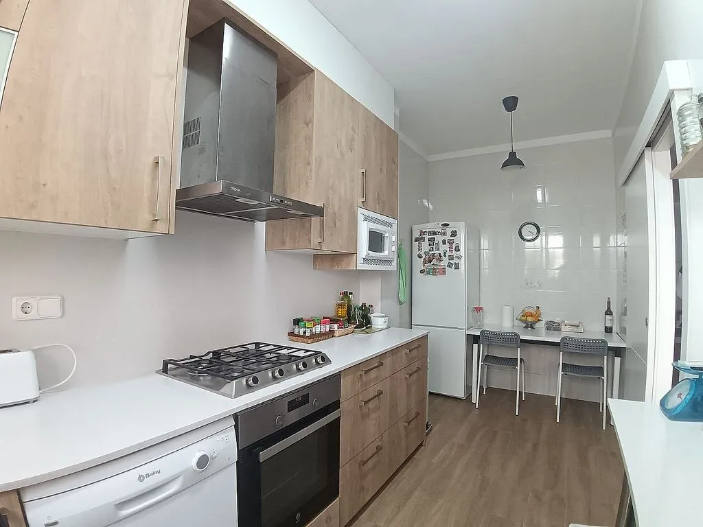 Cuisine - Semi-Detached House with Terrace in Les Arenes