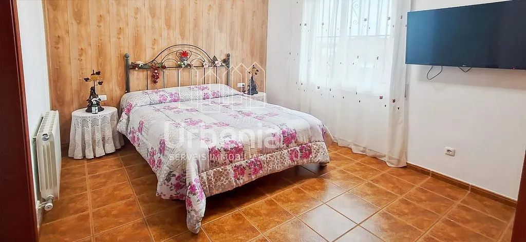 Magamistoad - 5-Bedroom House with Pool in Niàgara Parc