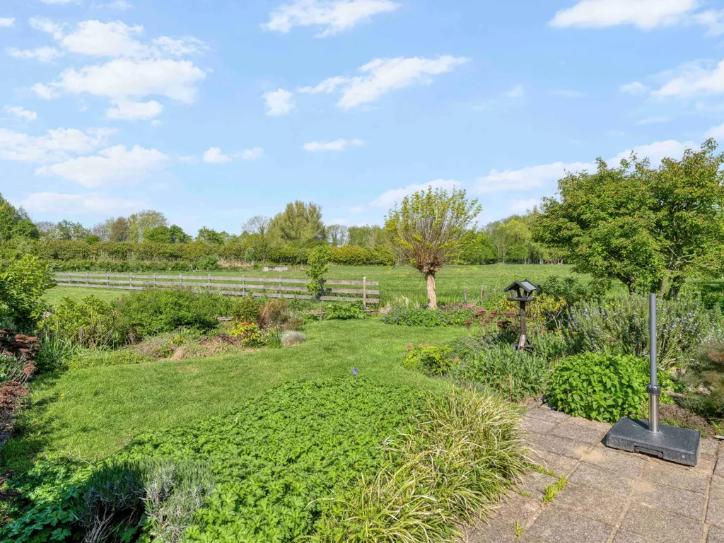Giardino - Charming 1910 House with Water View in Vecht
