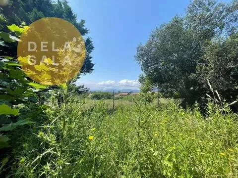 Aed - Chalet with Extensive Land in Getxo
