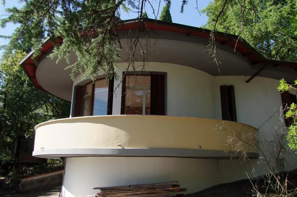 Esterno - Unique Round-Structured Villa in Pontassieve