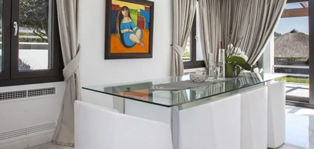 Salle à manger - Contemporary Villa with Hot-Tub in Marbella