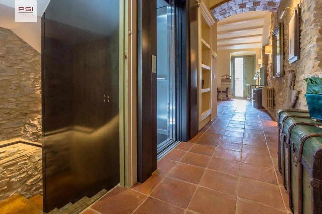 Esik - Luxury Villa with Pool in Begur