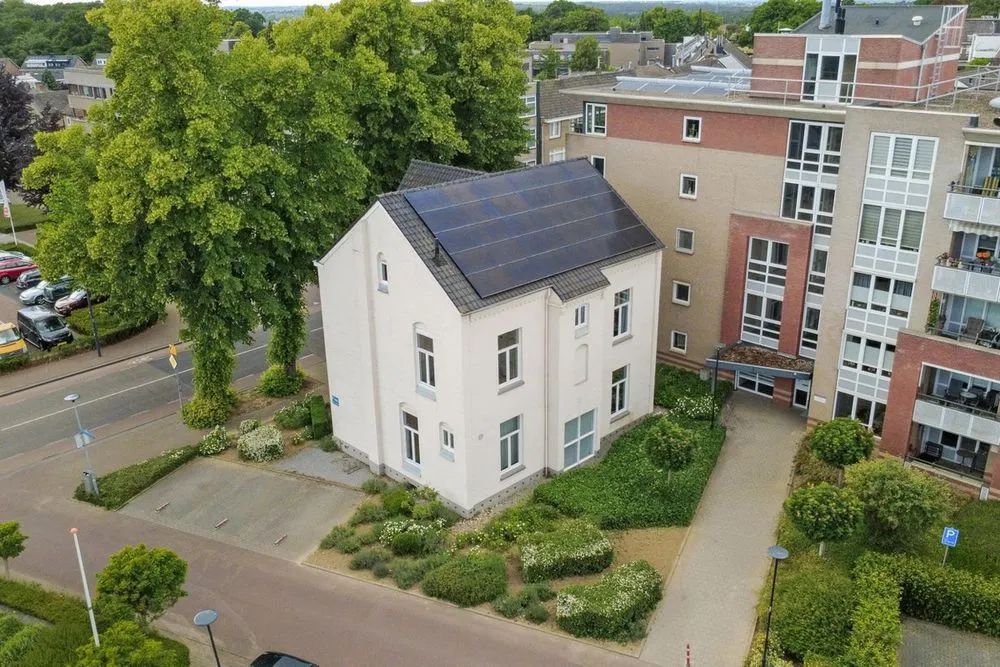Vue aérienne - Historic Villa with Garden in Landgraaf