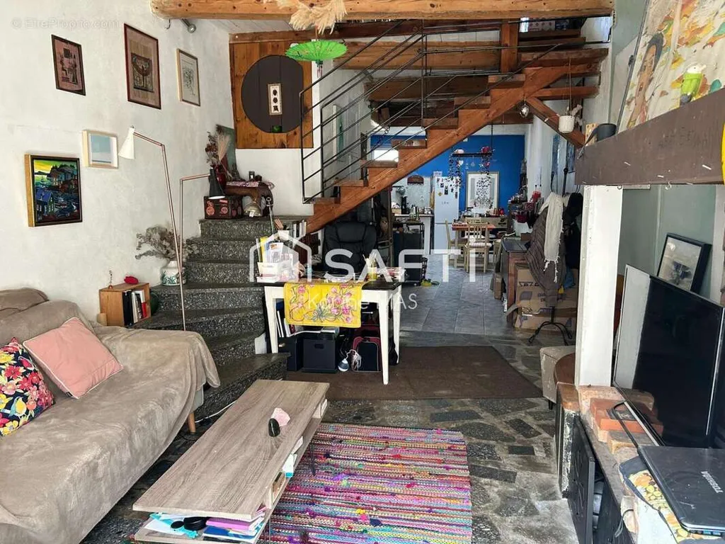 Maison 3 pièces à Talairan