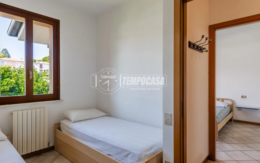 Chambres - Bright Trilocale with Terrace in Numana