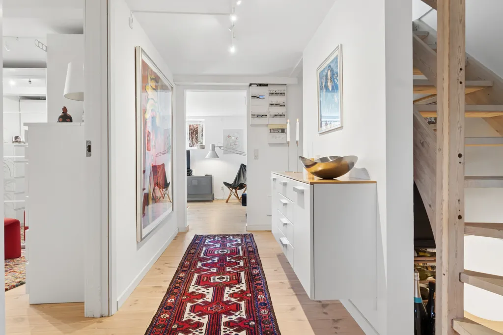 Hallway - Charming Brick Villa with Terrace in Birkerød
