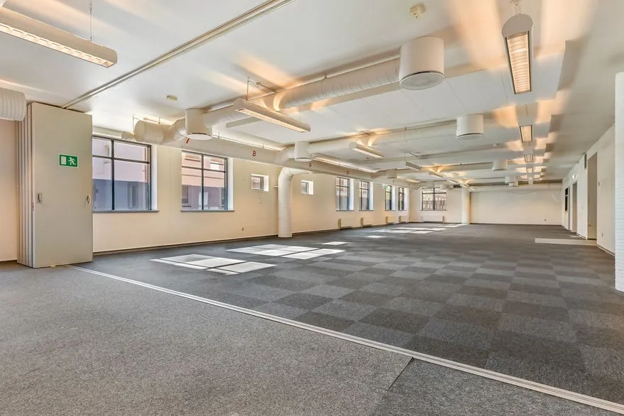 Bureau - Commercial Space with Central Location in Herning