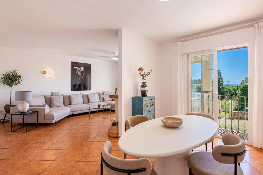 Sala da pranzo - Chalet with Pool and Terrace in Seghers