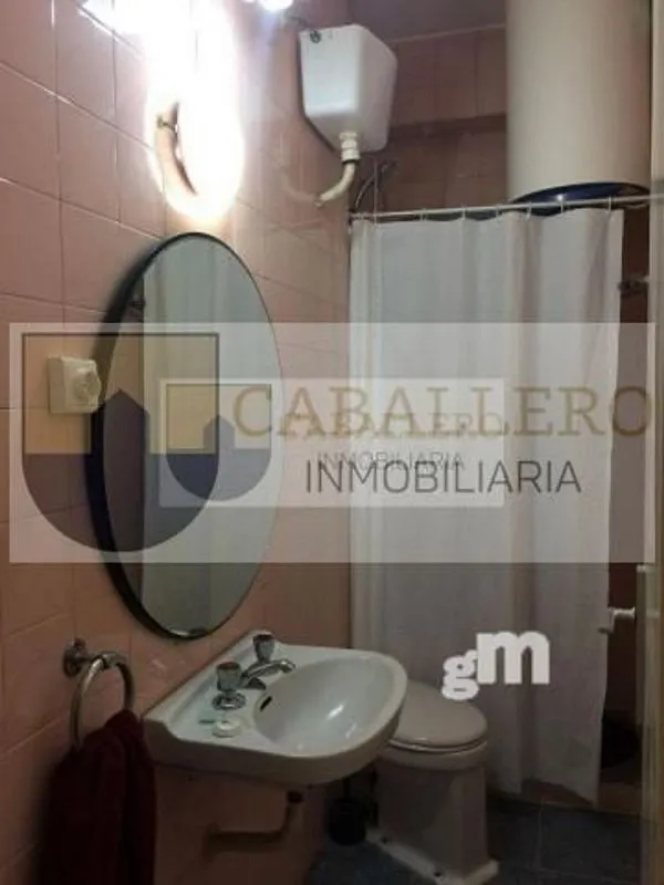 Vannitoad - Furnished Flat with Terrace in Murcia Centre