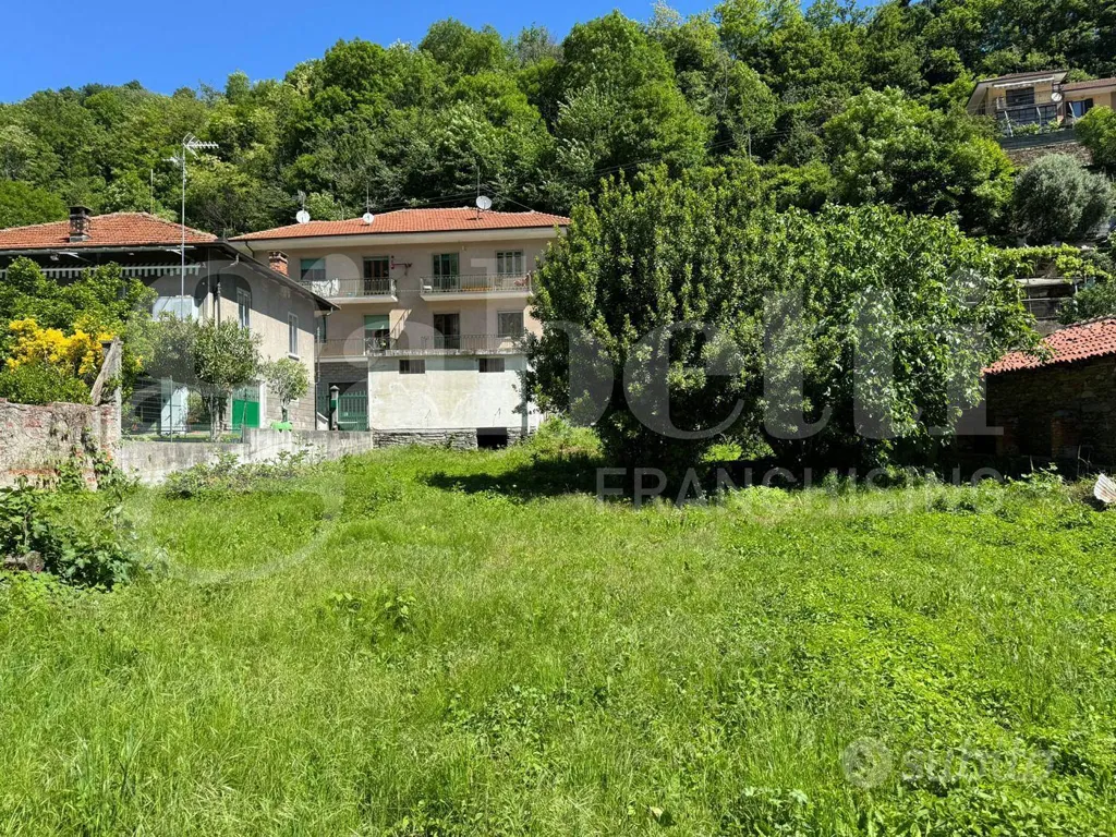 Extérieur - Buildable Plot in Central Porte