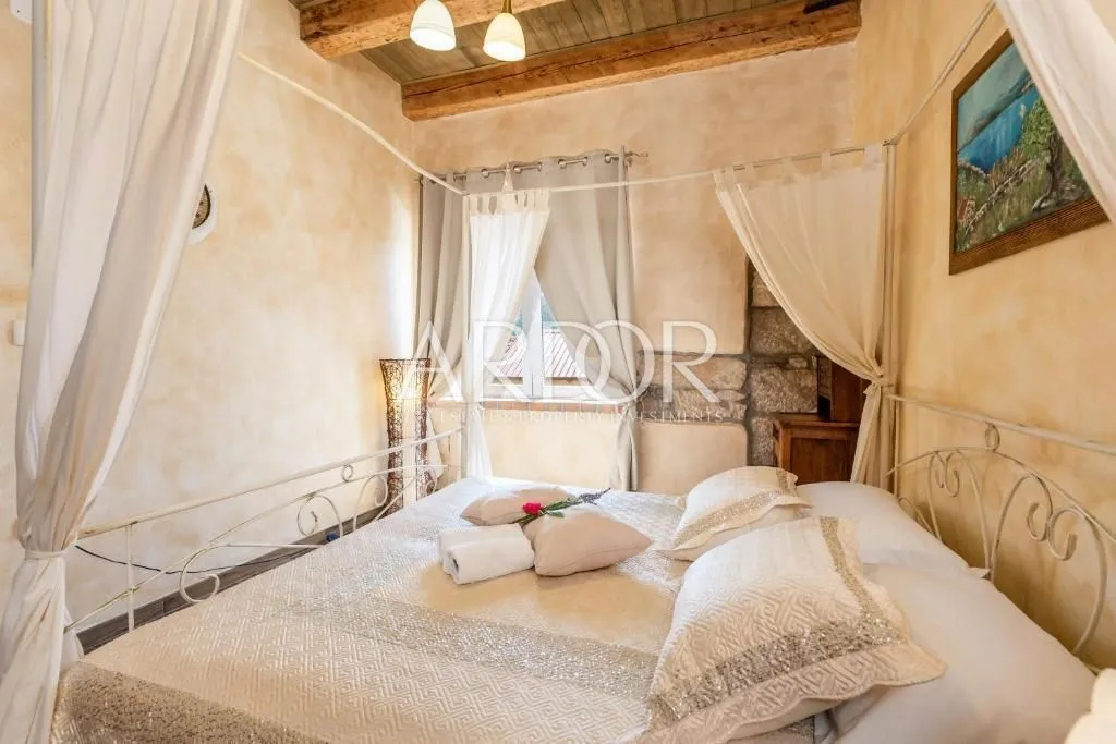 Magamistoad - Villa with Sea View in Tribalj