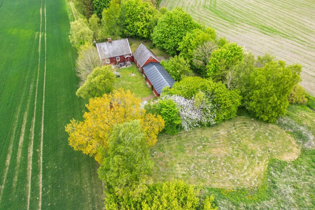Õhuvaade - Villa with Garden near Lövestad