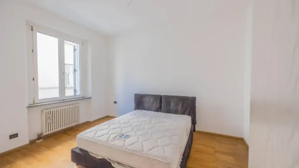 Chambres - Spacious Apartment with High Ceilings in Bolzano