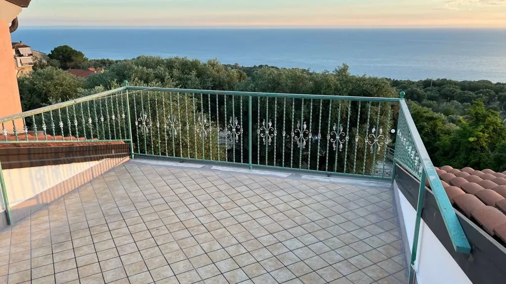 Balcone - Apartment with Balcony and Terrace in Ascea