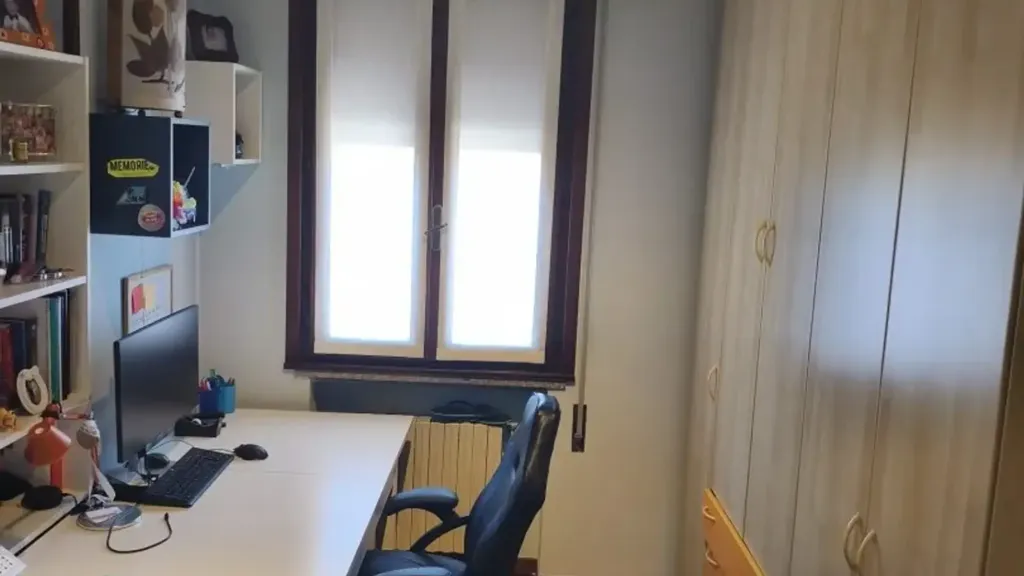 Bureau - Rustic Apartment with Terrace in Montegaldella