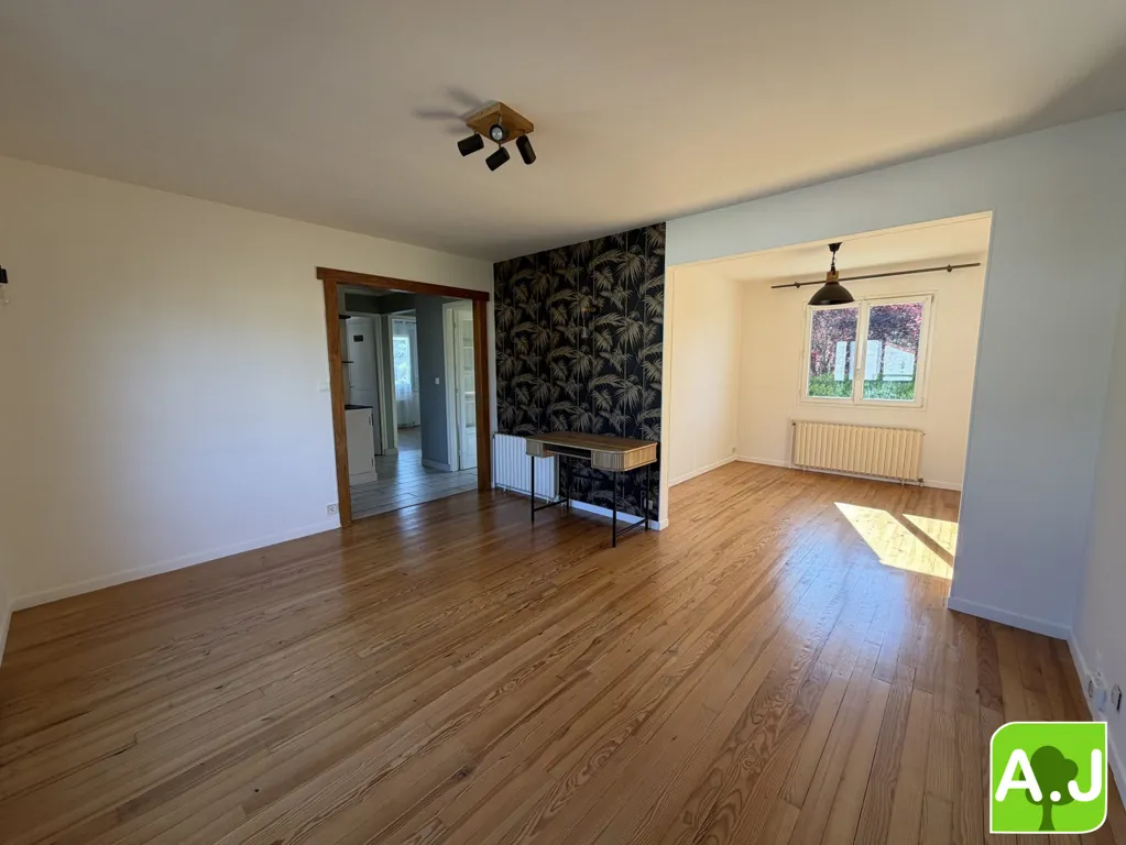 Elutuba - Renovated House with Garden in Breval