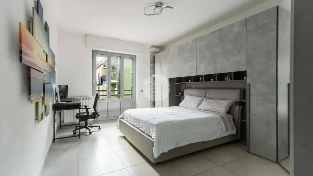 Magamistoad - Rear-Facing Two-Bedroom Flat in Bollate