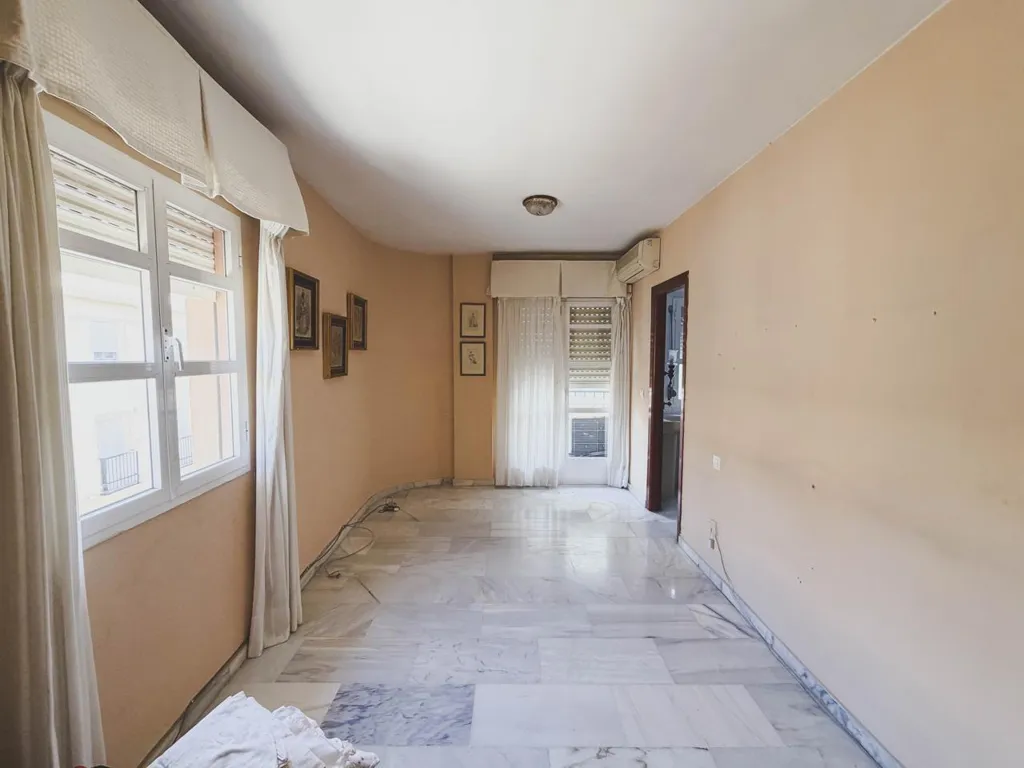 Hallway - Corner Chalet with Terrace in San José - Varela