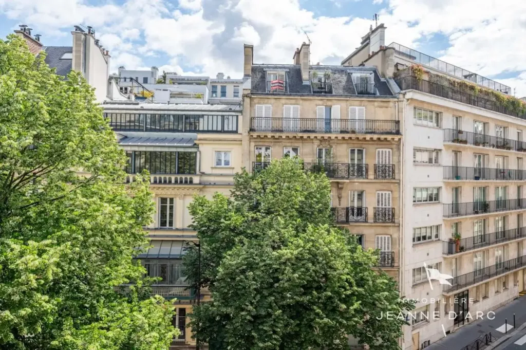 Balcon - Studio Loué au Dernier Étage, Quartier du Luxembourg, Paris 6e
