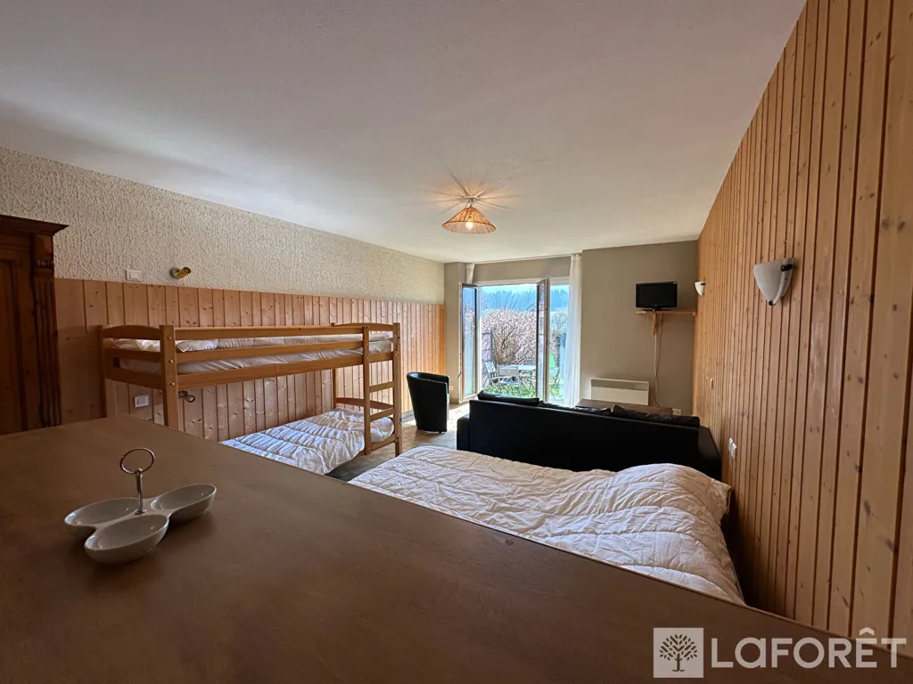 Camere da letto - Ground Floor Apartment with Terrace in Saint-Point-Lac
