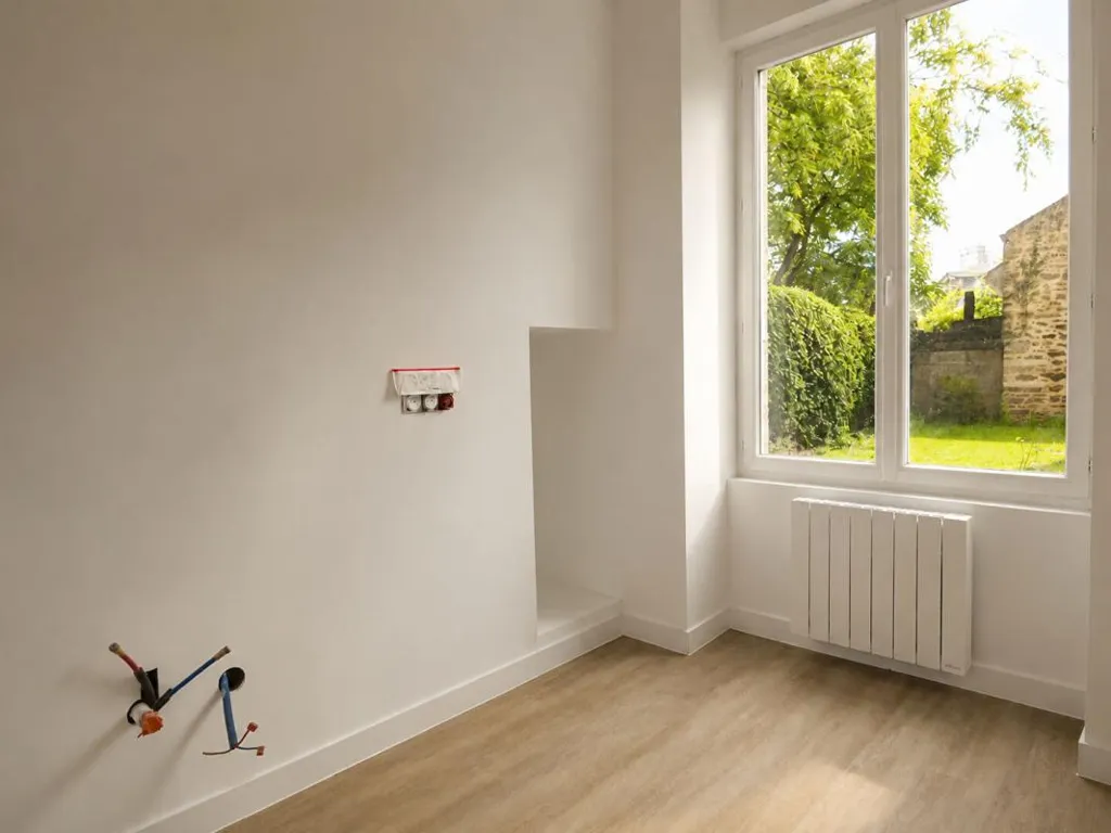 Pièces - Appartement Refait à Neuf avec Jardin au Centre de Dinan