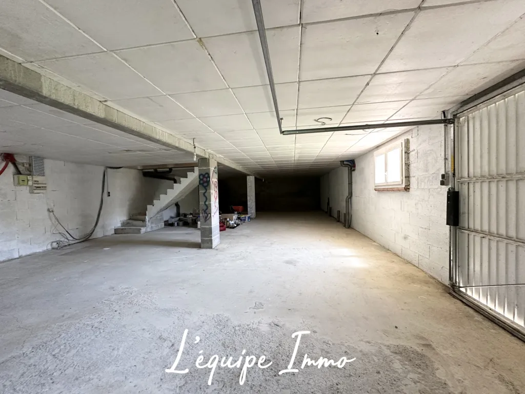 Garage - Maison T4 avec Jardin et Vue Pyrénées près de Cadours