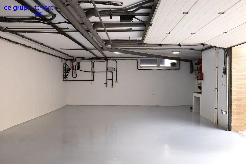Garage - Luxury Detached House with Pool in L'Escala