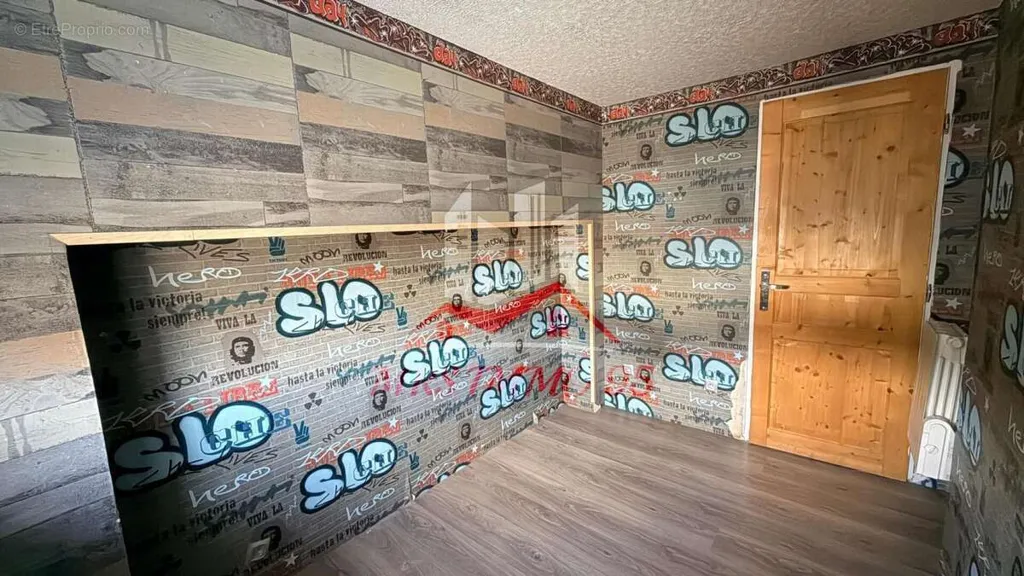Chambres - Ensemble de 2 Maisons Triplex à Vémars