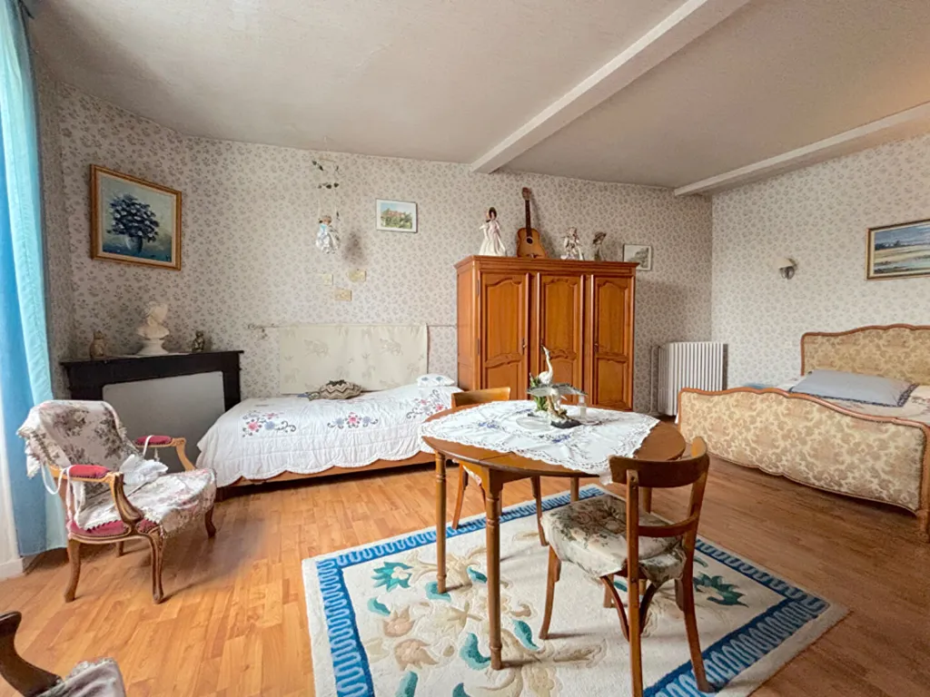 Chambres - Maison Charentaise avec Jardin à Le Gua