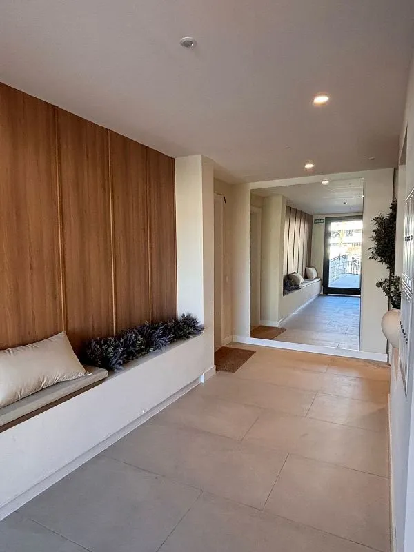 Entrée - Luxury Apartment with Pool in La Moraleja