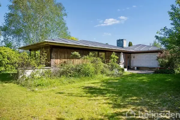 Giardino - Villa with Panoramic Views in Birkerød