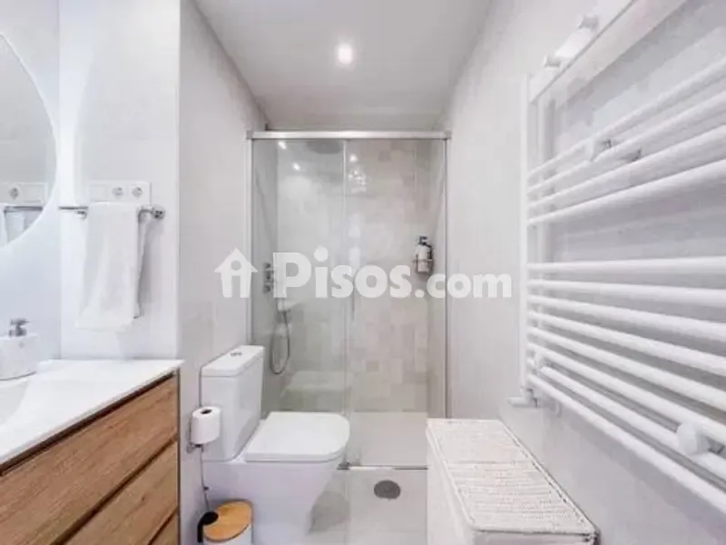 Vannitoad - Modernised 1-Bed Flat with Garage in La Paz