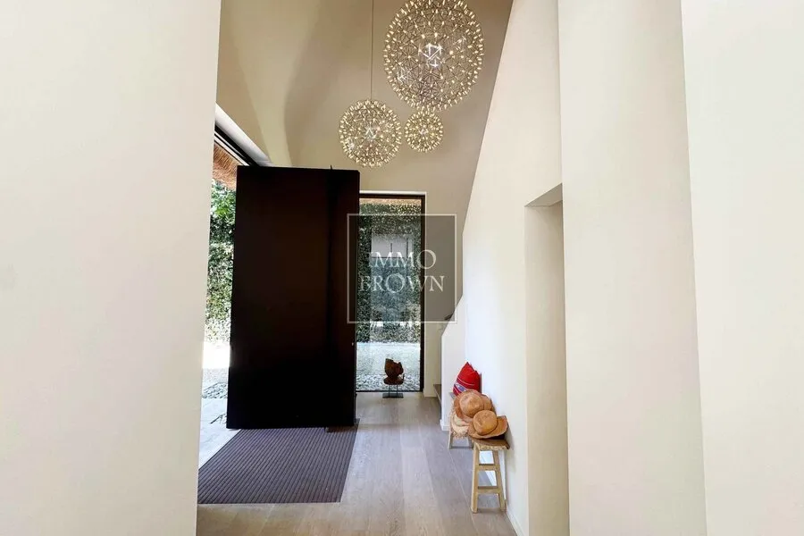 Hallway - Villa with Pool in Knokke, Quiet Second Line