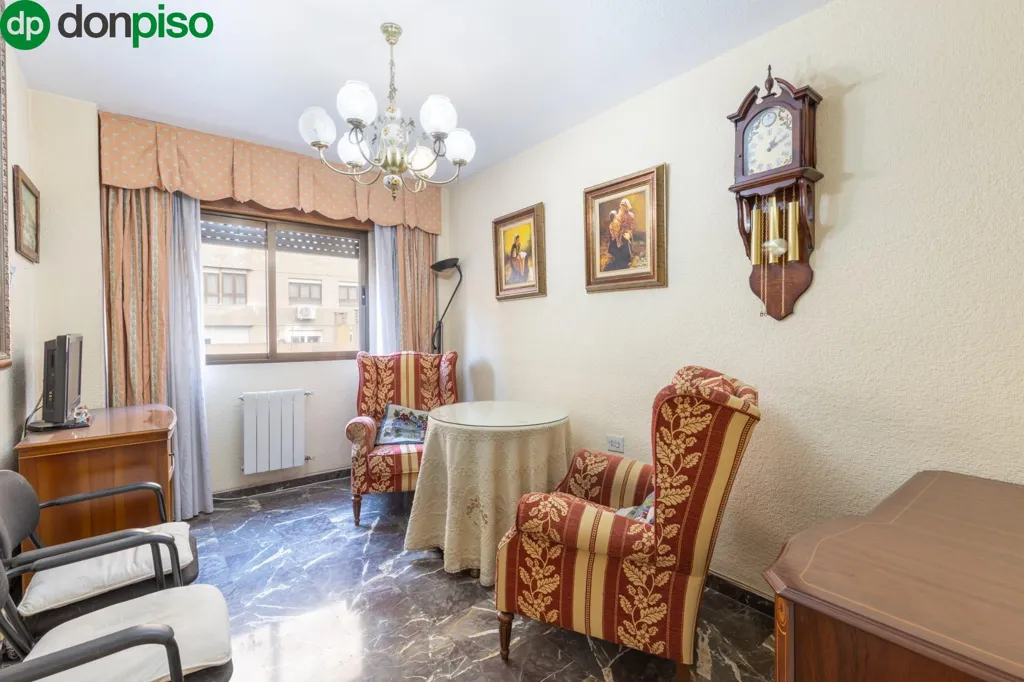 Salle à manger - Luxury Flat with Terrace in Granada