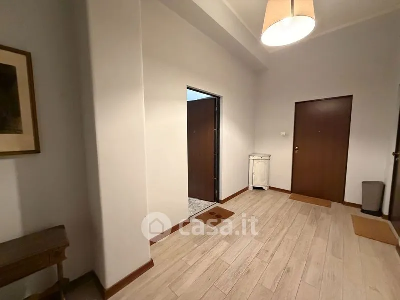 Esik - Bright Studio with Balcony in Catania