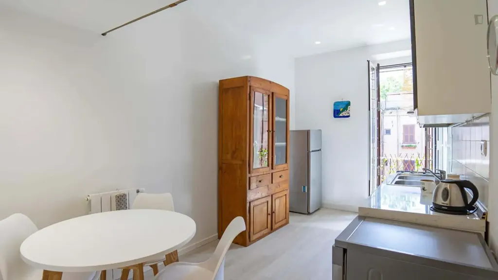 1-room apartment in IT