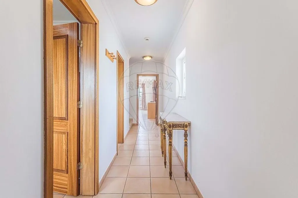 Esik - Luxury Duplex with Terrace in Portimão